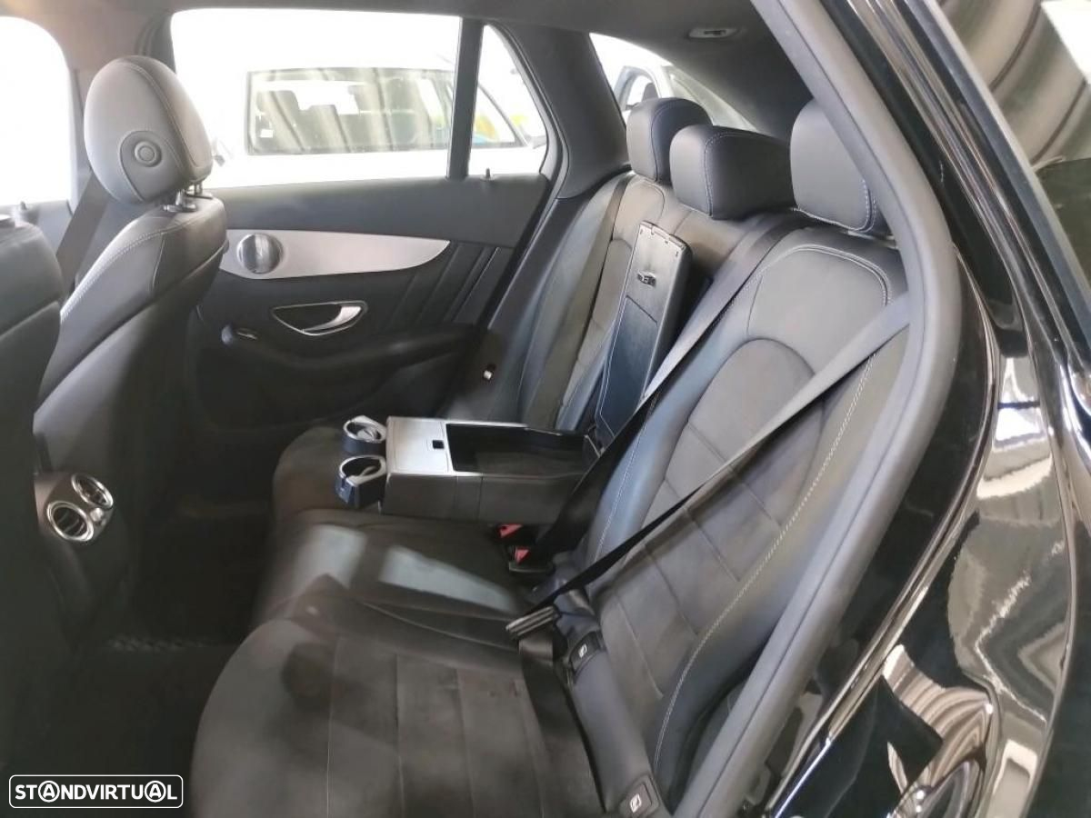 Mercedes-Benz GLC 250 d AMG Line 4-Matic - 4