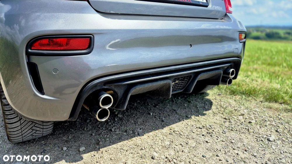 Abarth 695 - 11