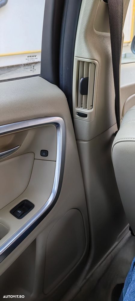 Volvo S60 D5 Start-Stop Basic - 13