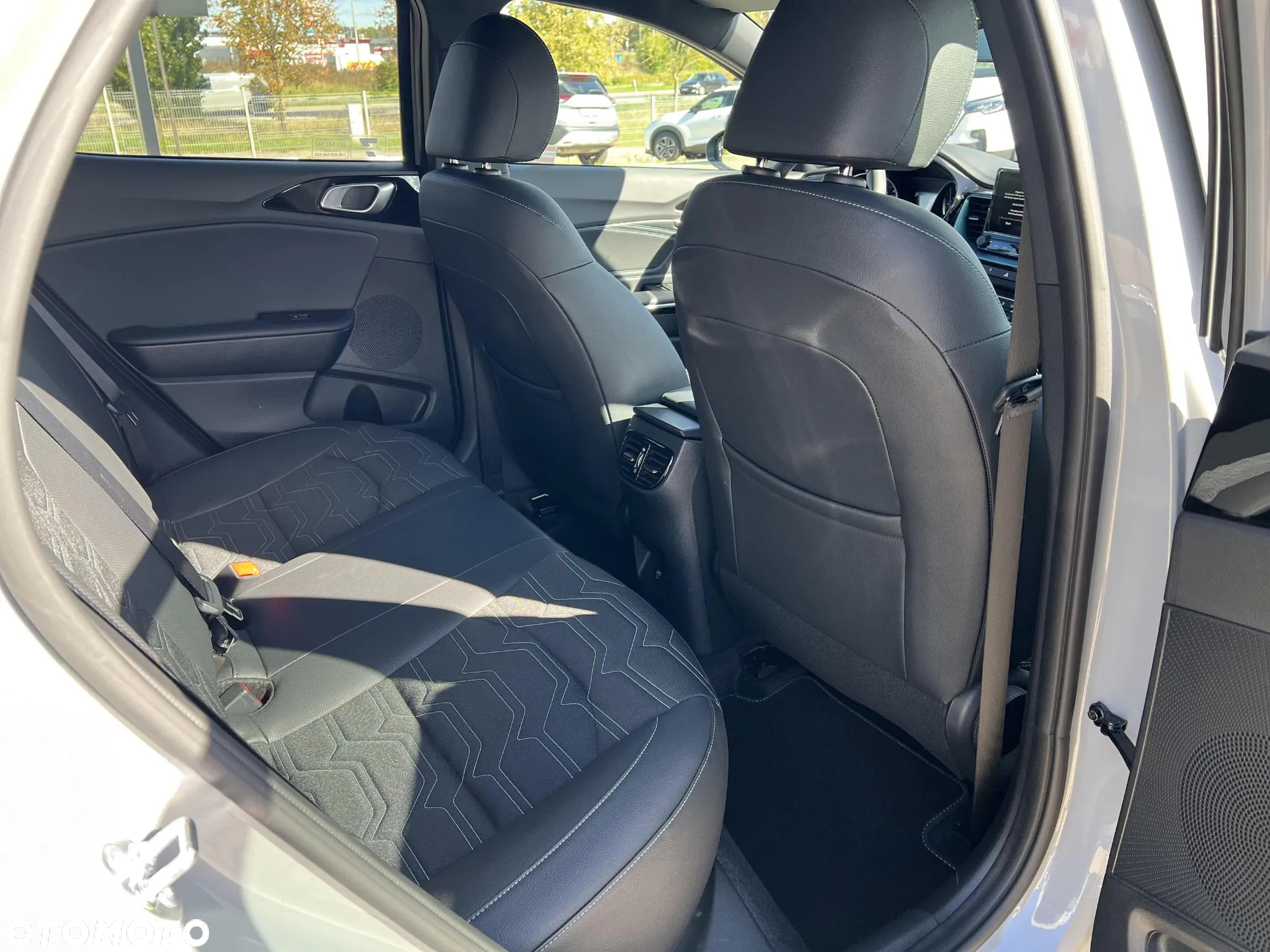 Kia XCeed 1.6 T-GDI Tribute DCT - 20