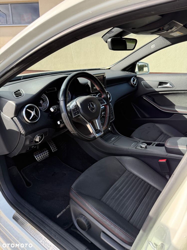 Mercedes-Benz Klasa A 250 4-Matic Sport - 23