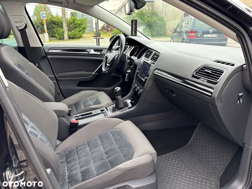 Volkswagen Golf 2.0 TDI (BlueMotion Technology) Highline - 21