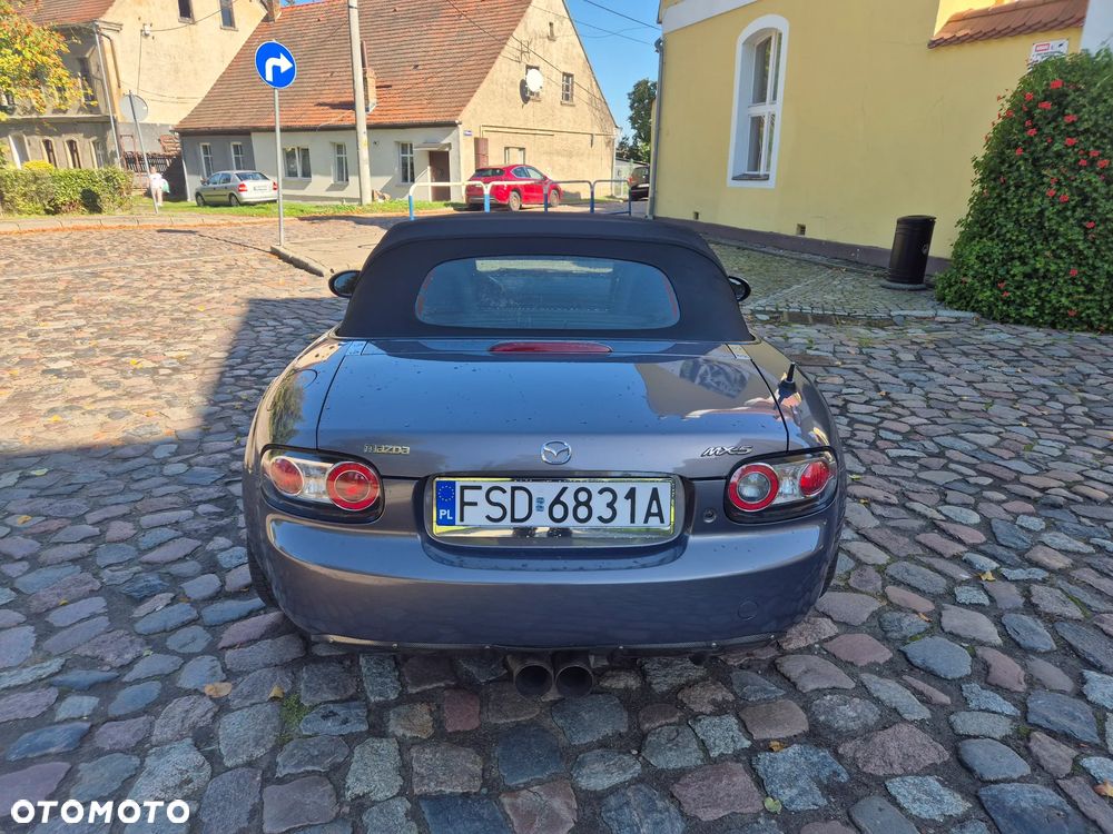 Mazda MX-5 2.0 MZR Emotion - 7
