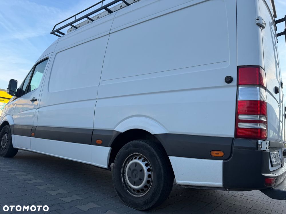 Mercedes-Benz Sprinter - 4