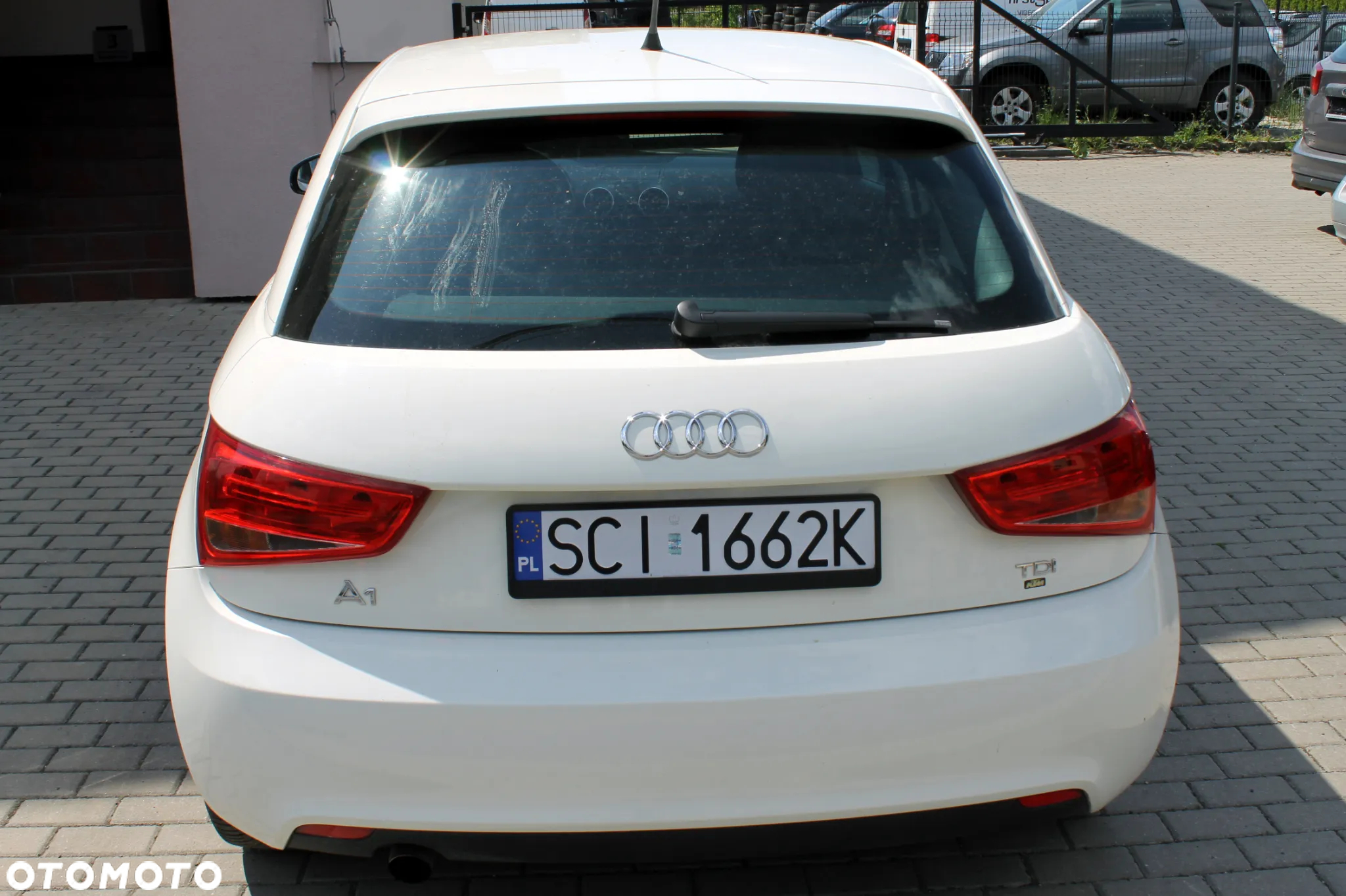 Audi A1 1.6 TDI Sportback admired - 8