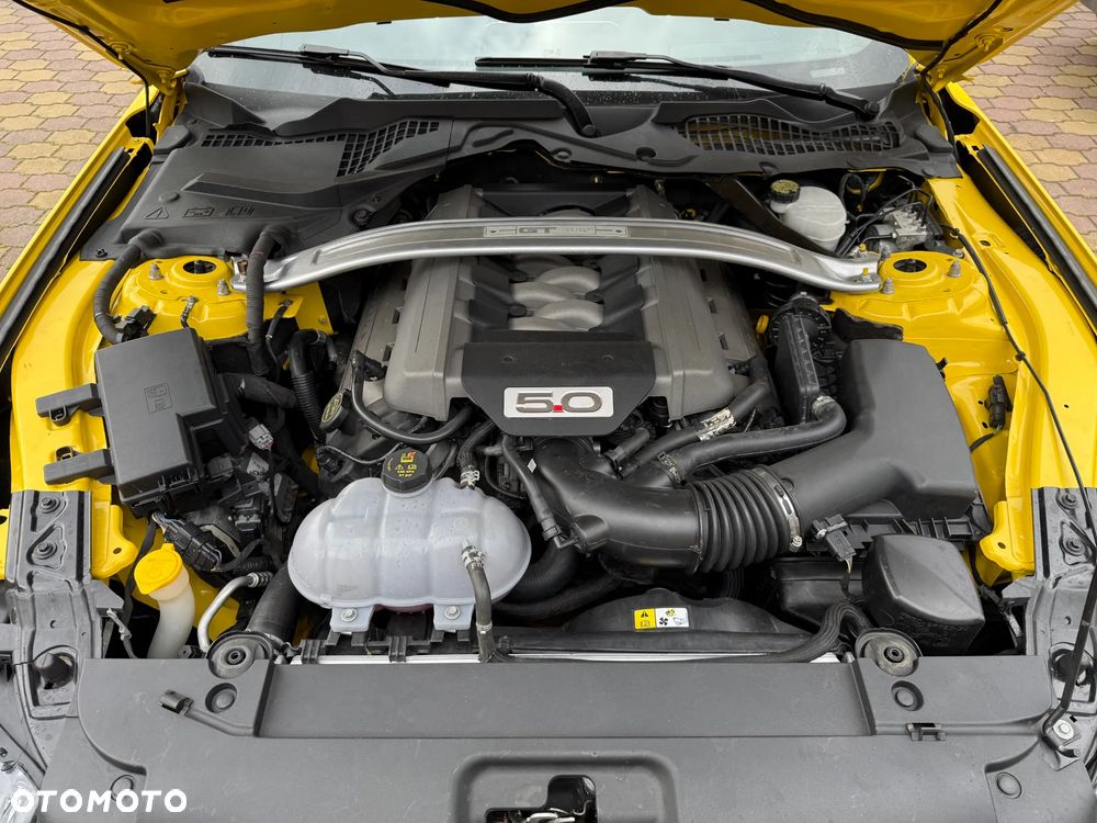 Ford Mustang 5.0 V8 GT - 8