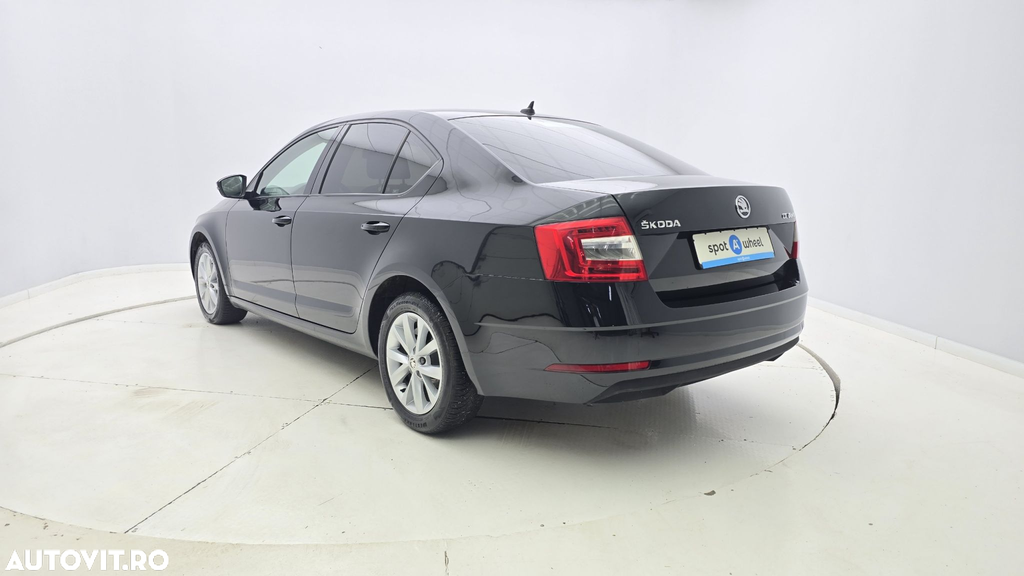 Skoda Octavia - 8