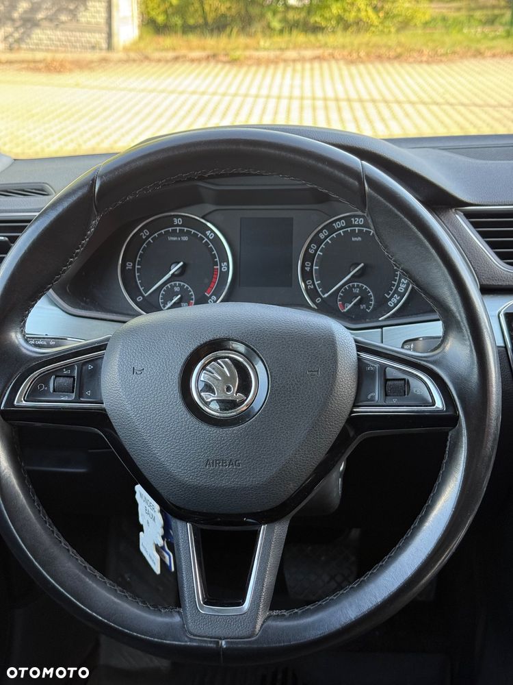 Skoda Superb 2.0 TDI 4x4 Ambition DSG - 13