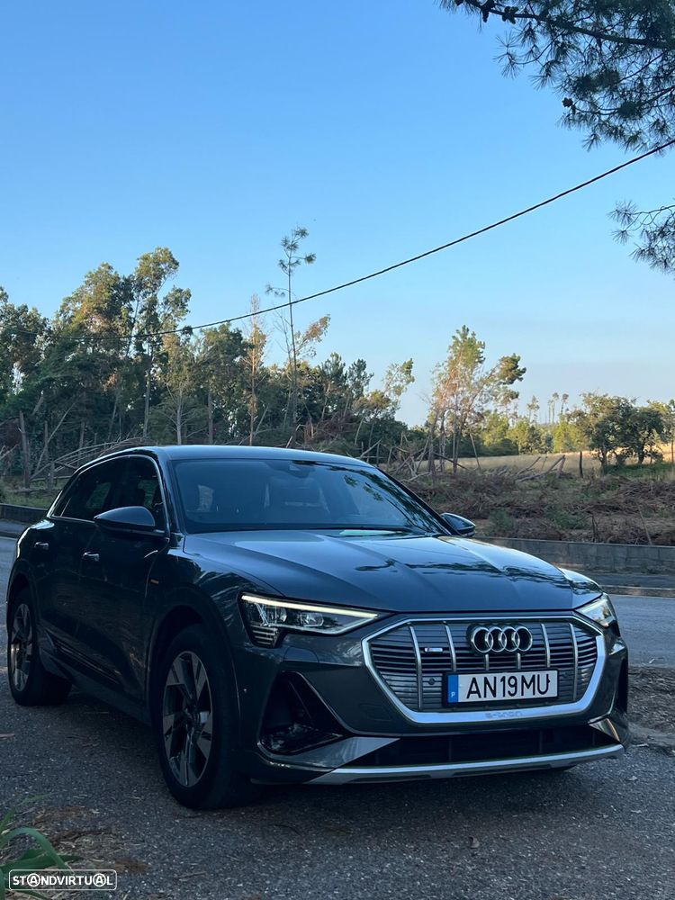 Audi e-tron 55 quattro S line - 24