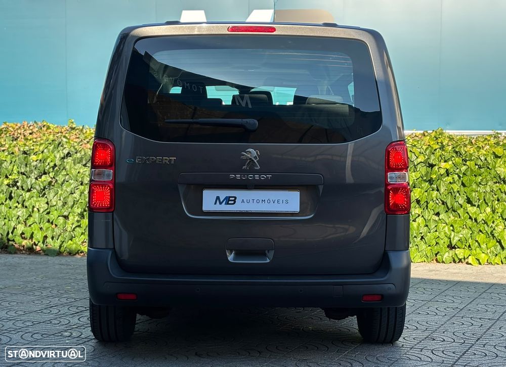 Peugeot e-Expert 75 kWh Semi-Vidrado M Standard - 26