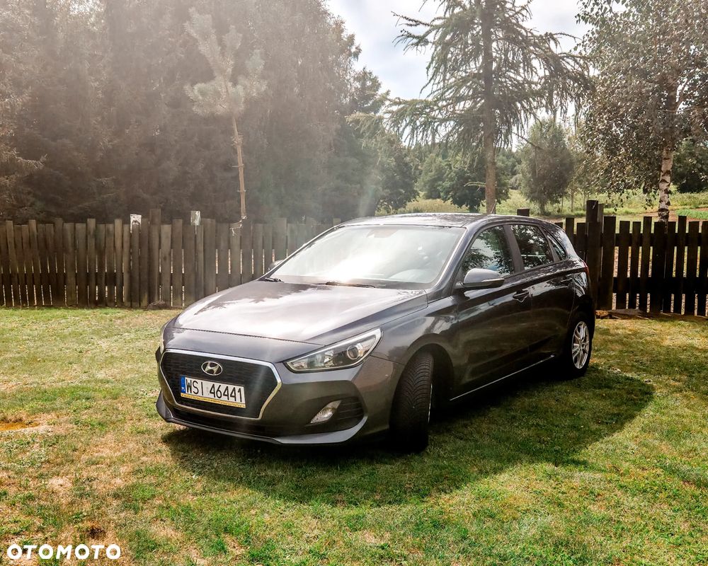 Hyundai i30 1.4 Classic + - 3