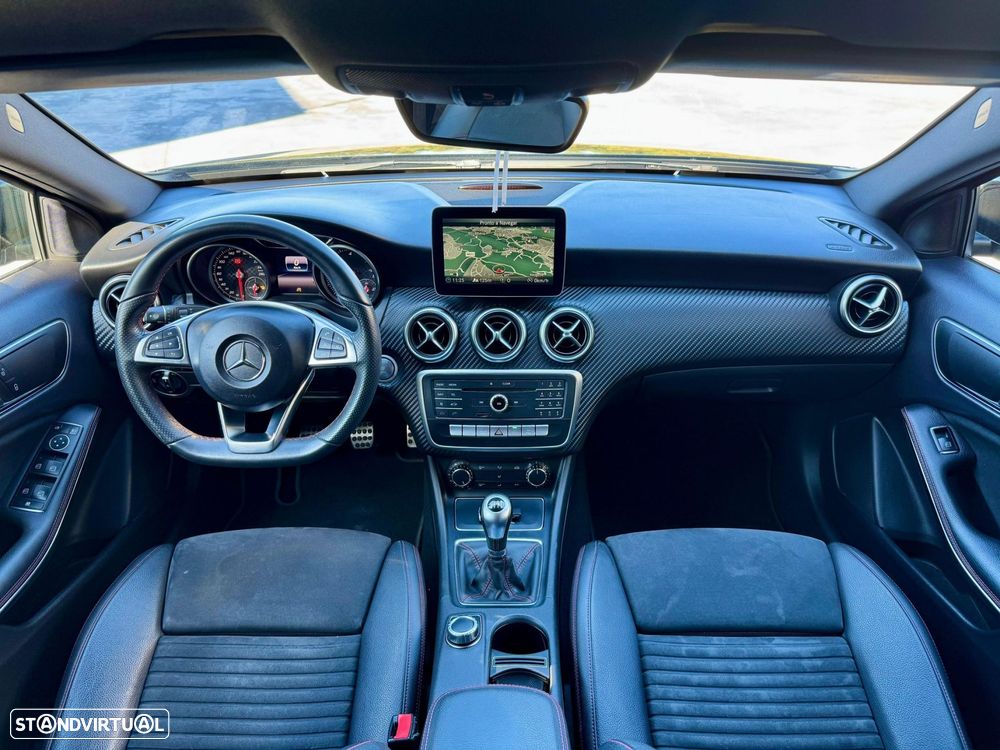 Mercedes-Benz A 180 d AMG Line - 26