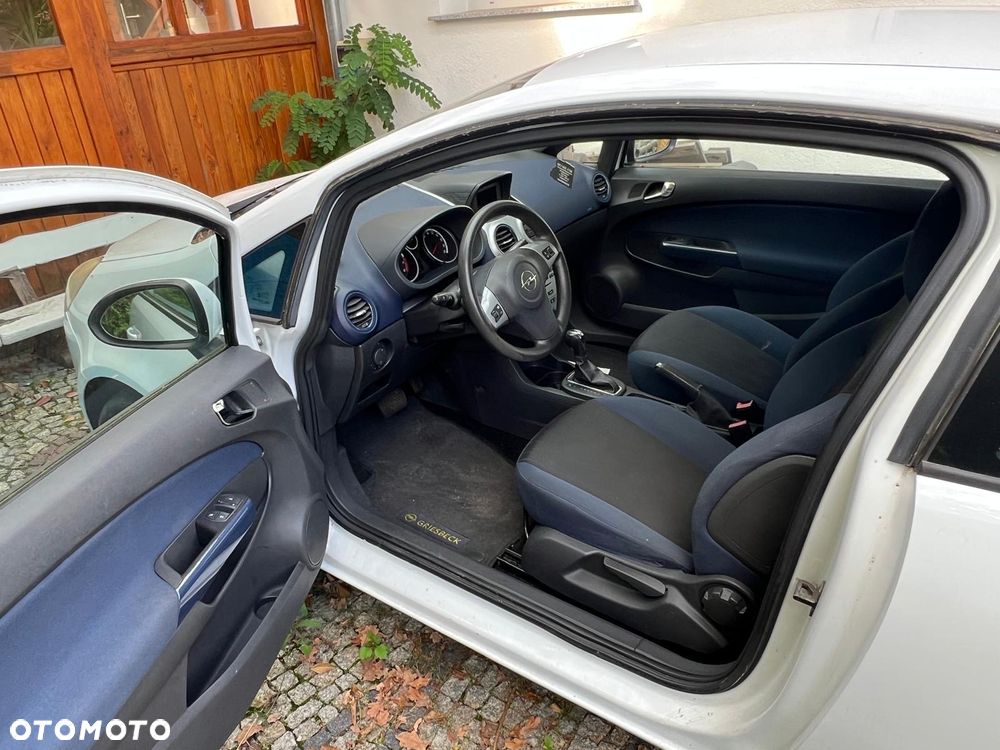 Opel Corsa 2008 photo 2