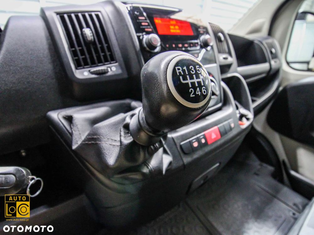 Peugeot BOXER L4H2 BRYGADÓWKA 7 OSÓB - 16