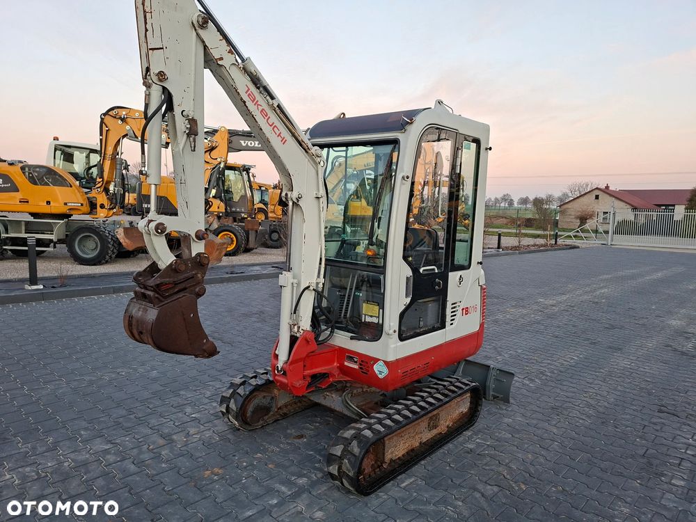 Takeuchi TB016 Rok 2008 - 5
