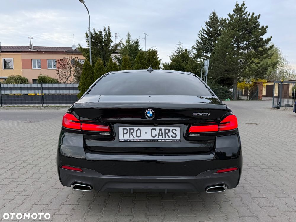 BMW Seria 5 530i M Sport Edition - 13