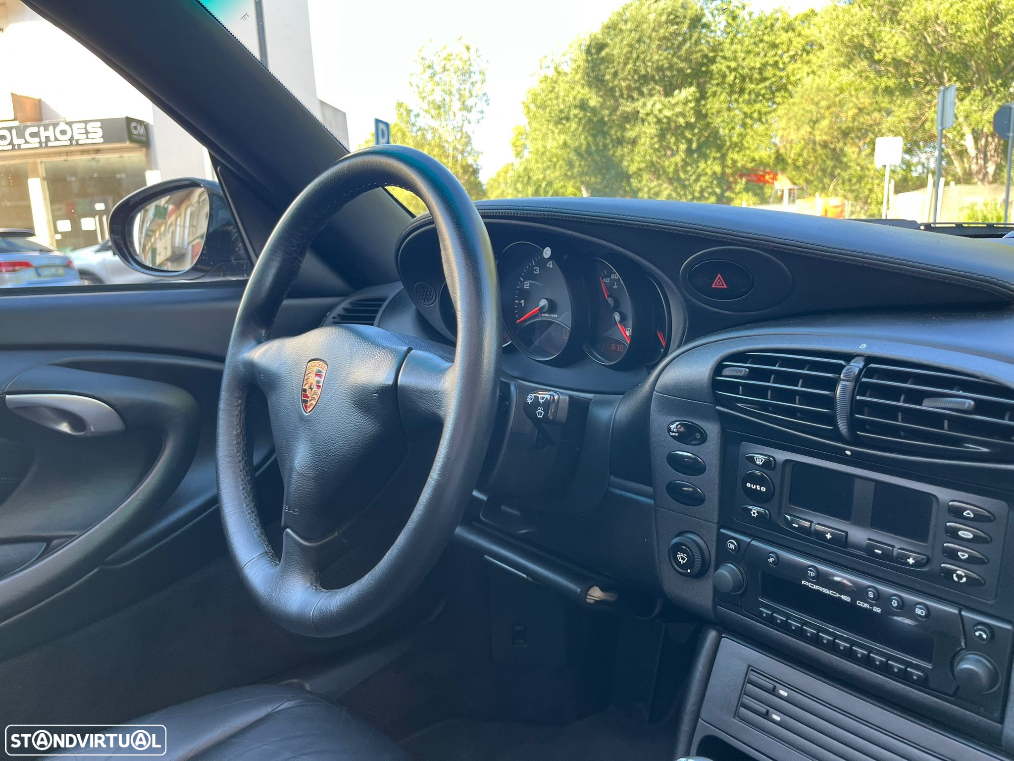 Porsche 911 (996) Carrera Cabrio - 21