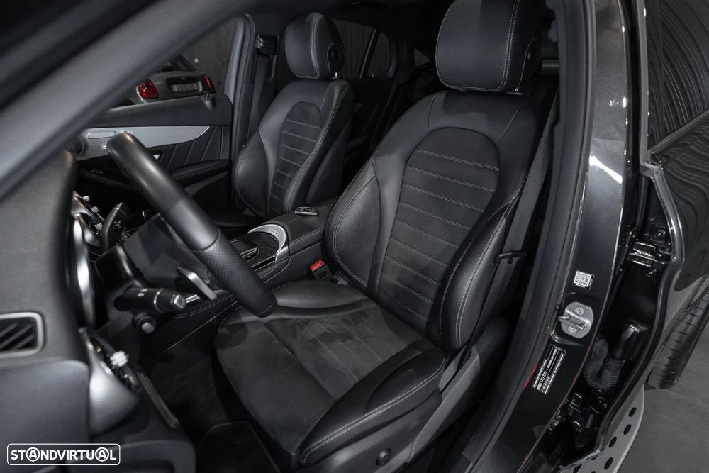 Mercedes-Benz GLC 300 e Coupé 4Matic - 24