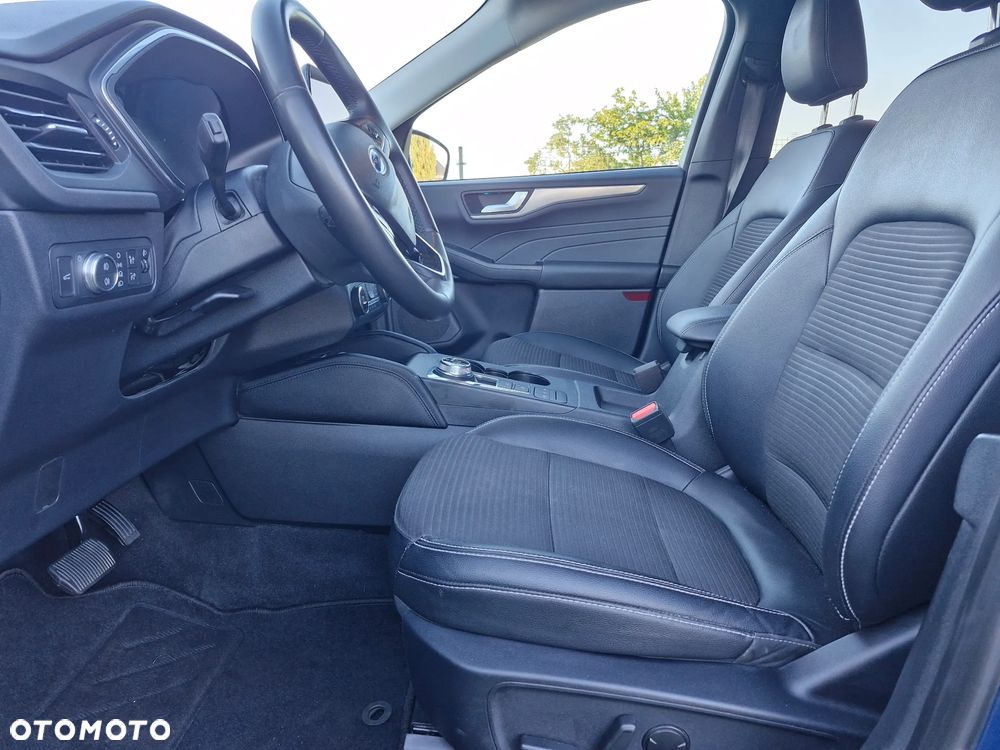 Ford Kuga 1.5 EcoBlue FWD Titanium X - 24