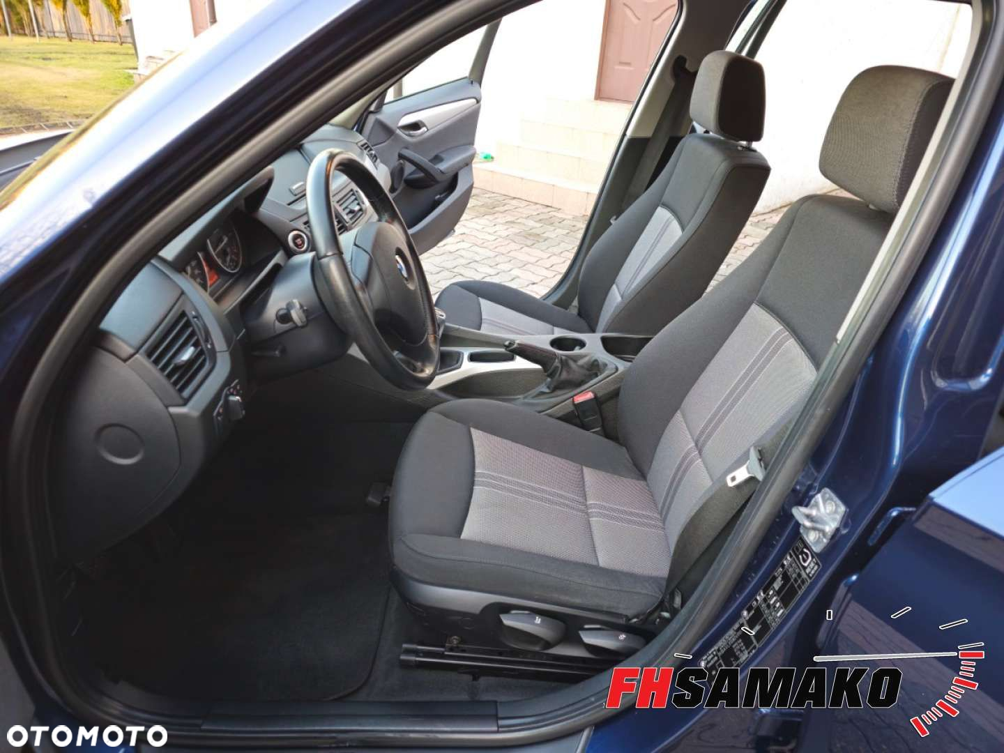 BMW X1 - 32