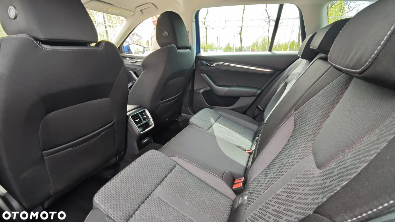 Skoda Octavia 2.0 TSI 4x4 Style DSG - 11