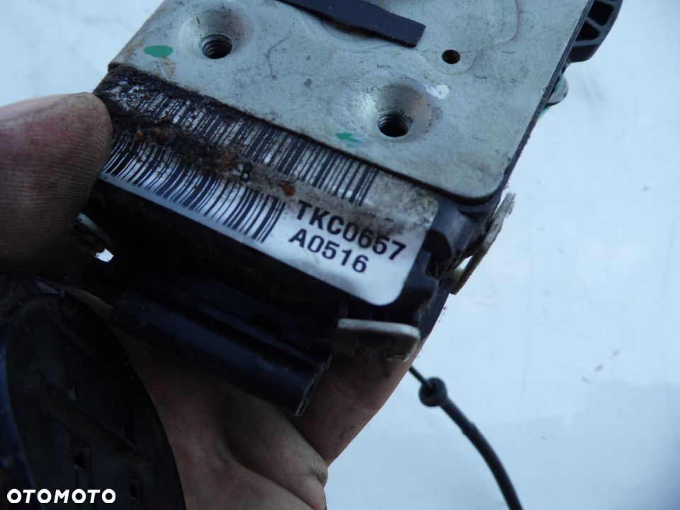 zamek drzwi lewy tył tylni Chrysler Sebring III - 3