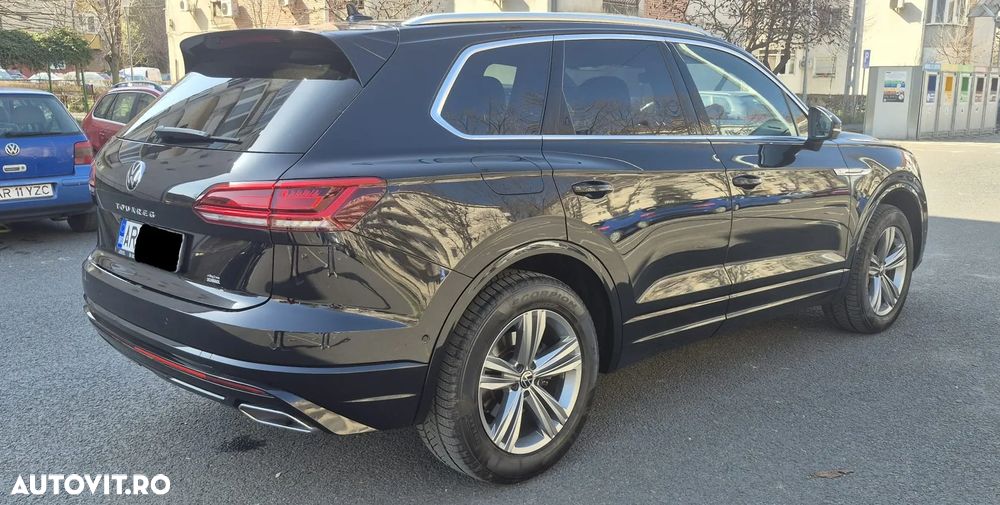 Volkswagen Touareg - 3