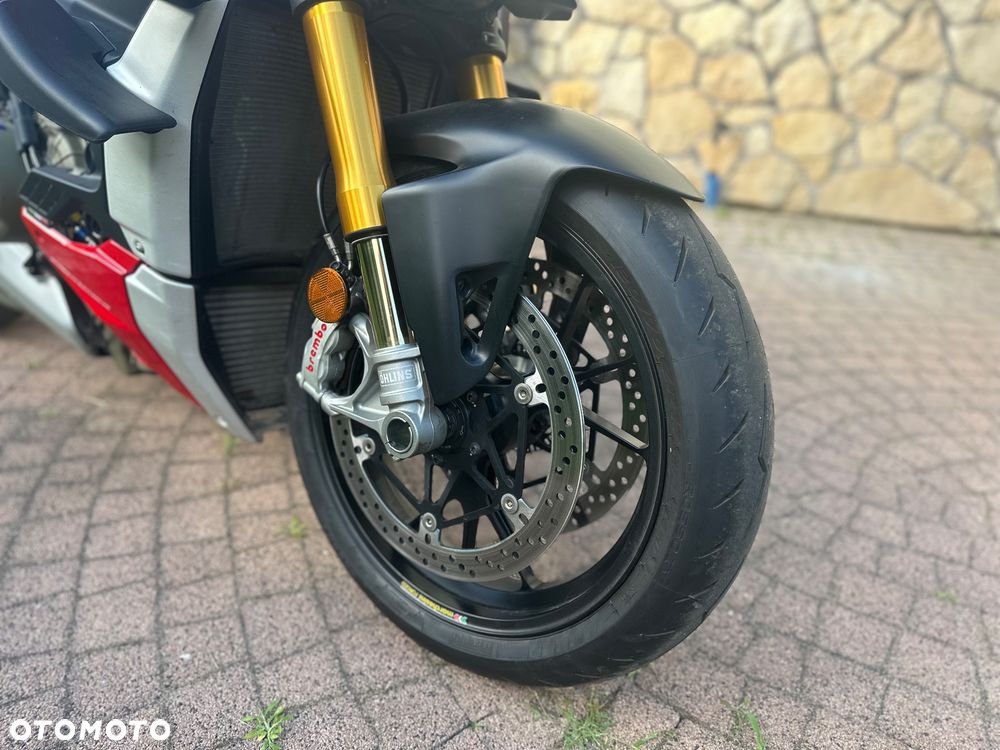 Ducati Streetfighter V4 - 4