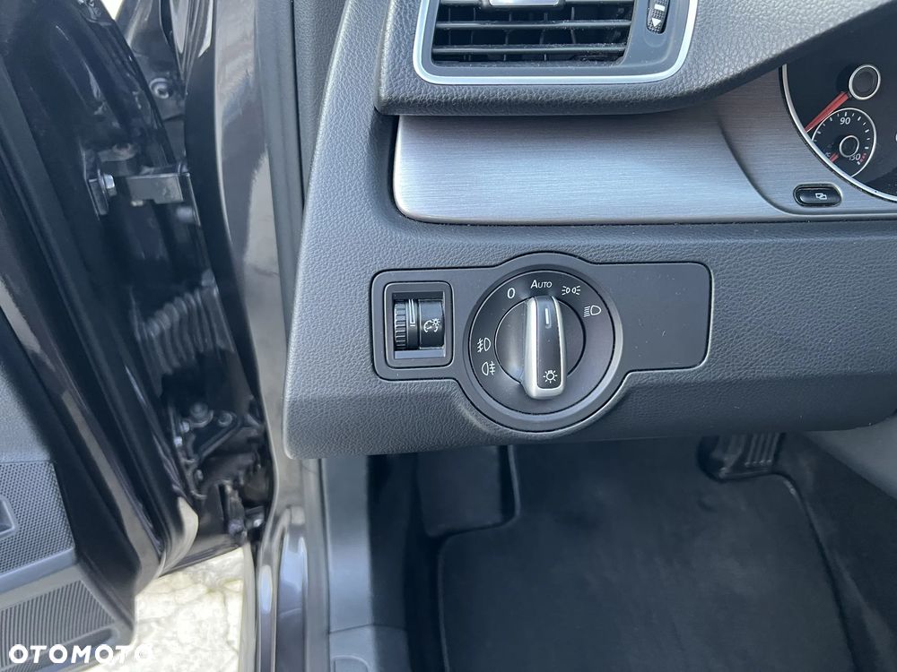 Volkswagen Passat 2.0 TDI BlueMotion Technology Comfortline - 20