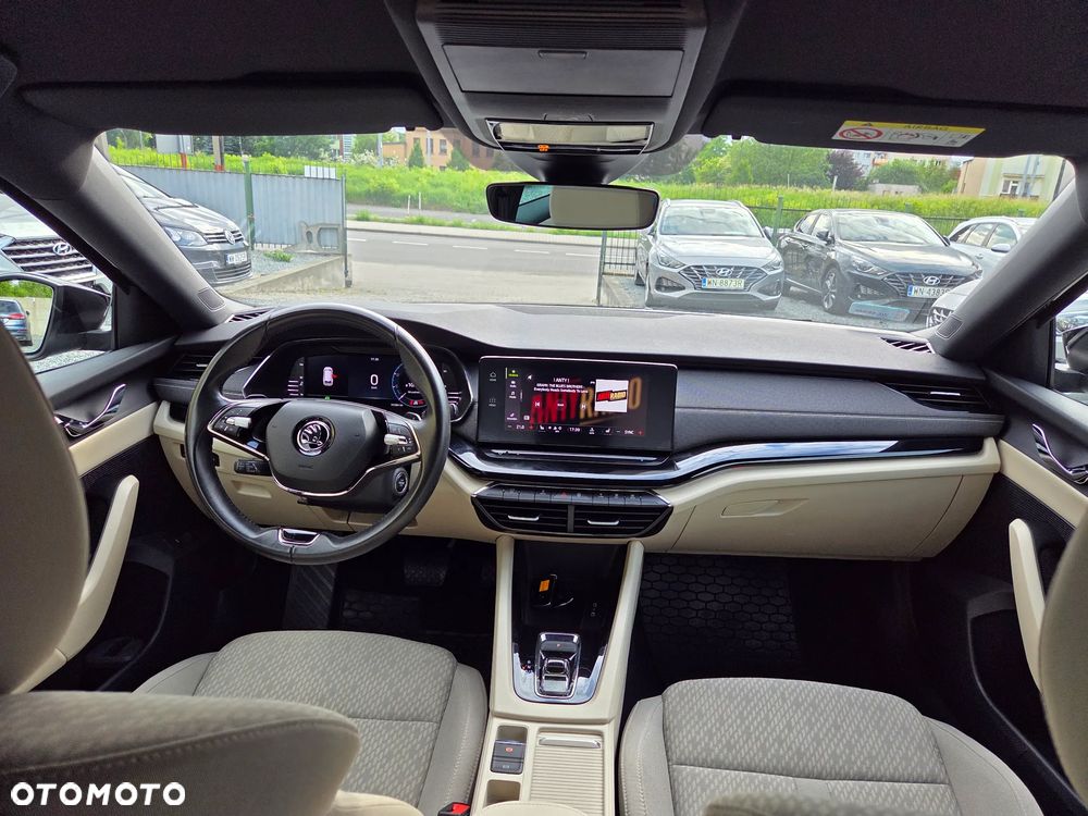 Skoda Octavia 2.0 TDI Style DSG - 12