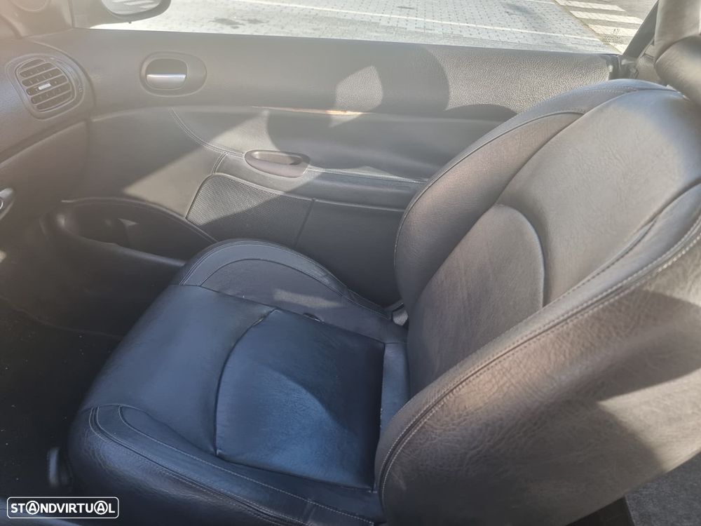 Peugeot 206 CC 1.6 HDi - 8