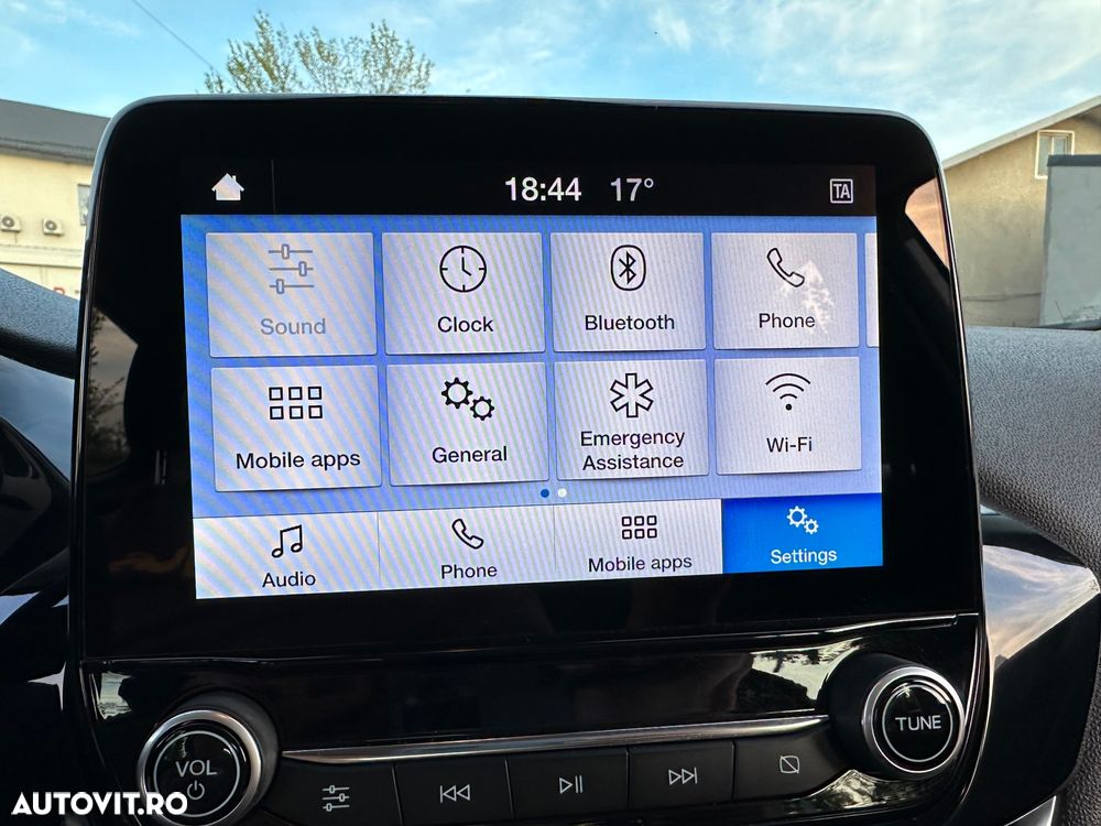 Ford Fiesta 1.1 Trend Connected - 26