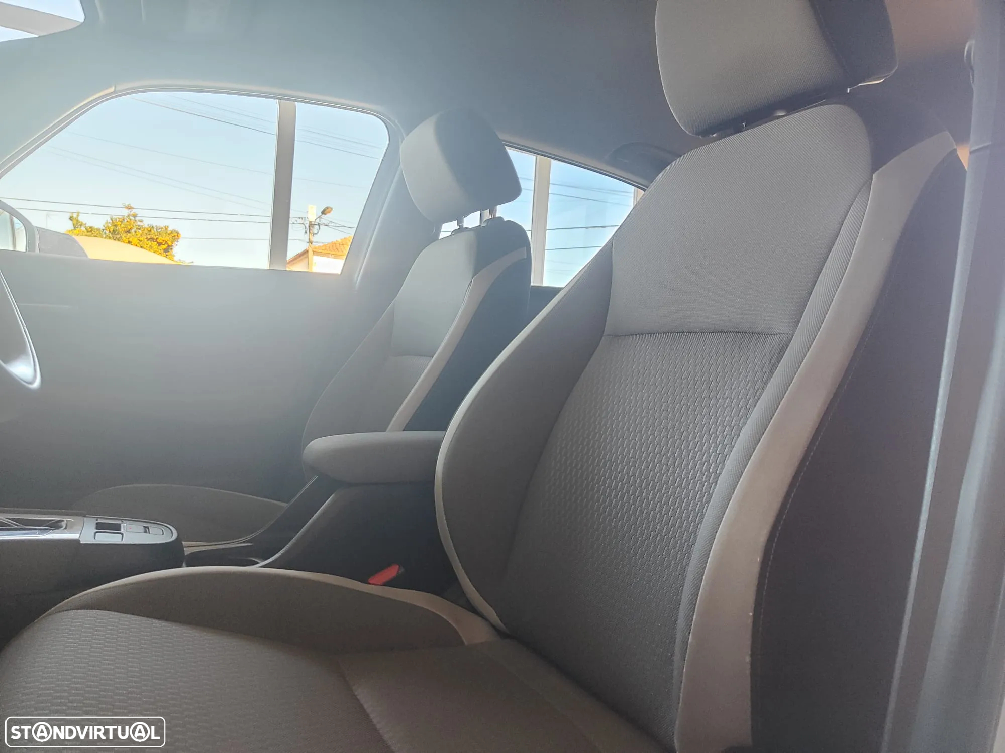Honda Jazz Crosstar Hybrid 1.5 i-MMD Executive - 24