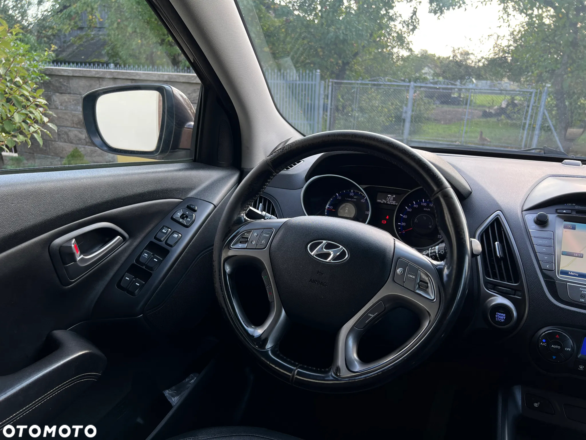 Hyundai ix35 1.7 CRDi 2WD blue Comfort - 10