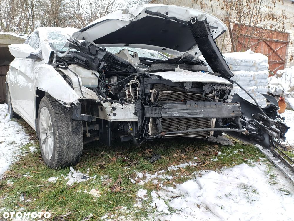 Hyundai i40 1.6 GDI Classic - 1