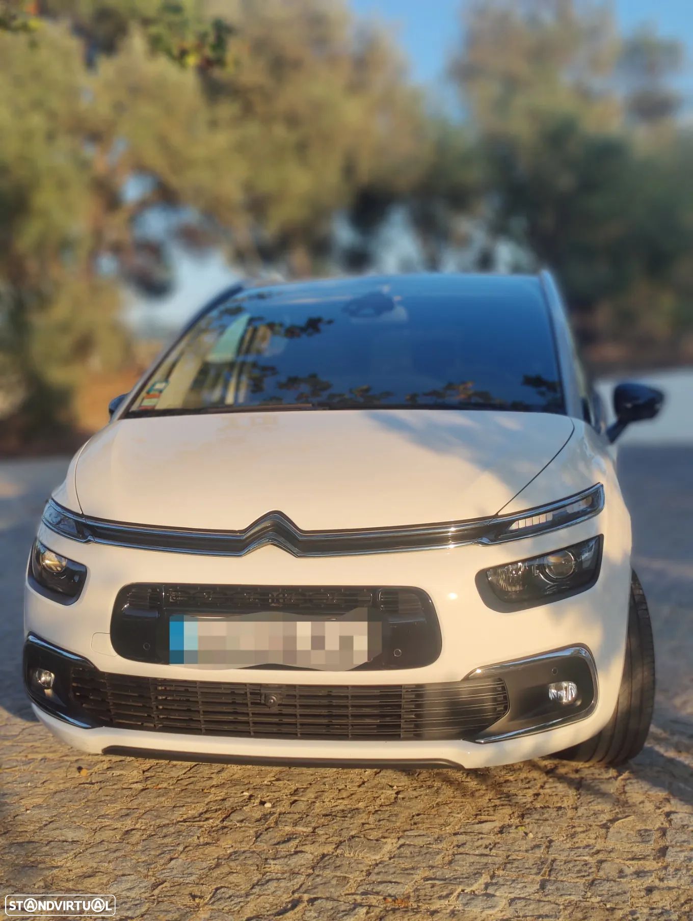 Citroën Grand C4 Spacetourer BlueHDi 130 Stop&Start EAT8 SHINE PACK - 1