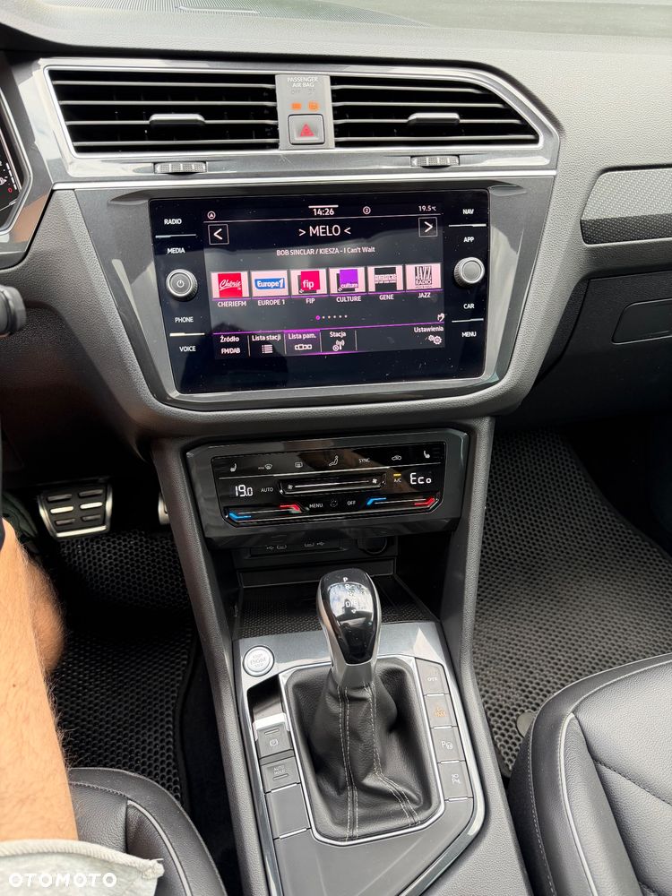 Volkswagen Tiguan 1.4 eHybrid OPF DSG R-Line - 20