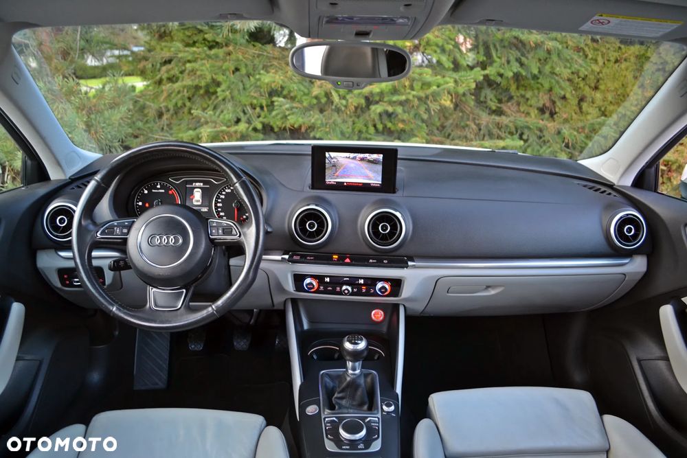 Audi A3 Sportback - 11