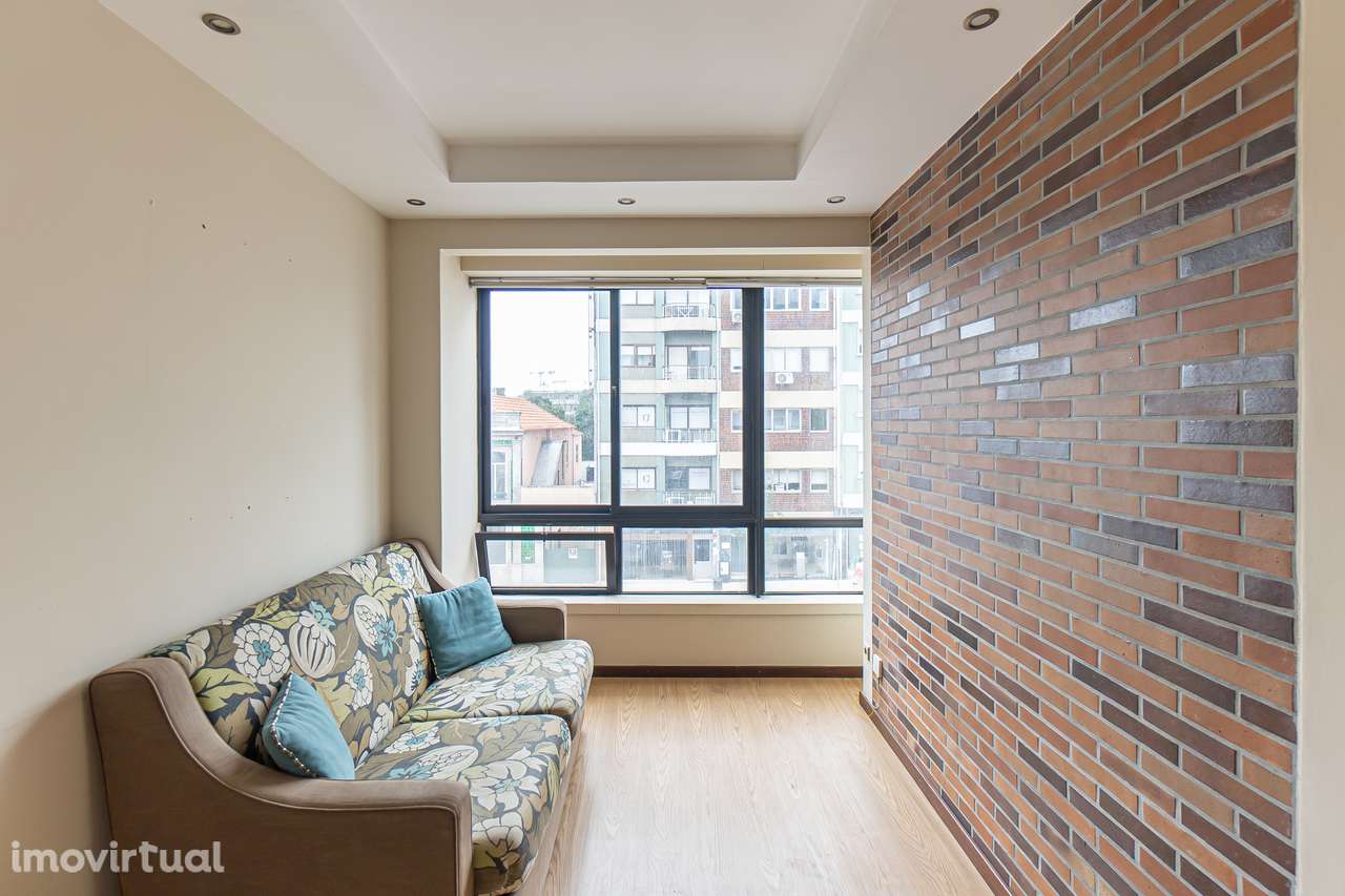 T1K na Av. da Boavista, junto à Casa da Música - Grande imagem: 2/25