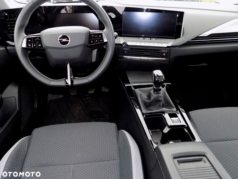 Opel Astra - 11