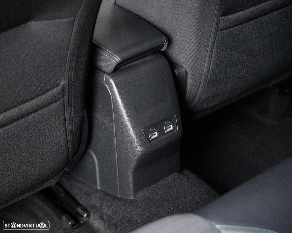 Peugeot 2008 1.2 PureTech Allure Pack - 21