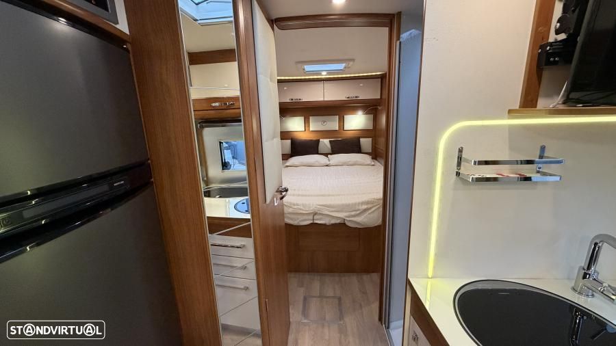 Fleurette Magister 74 LMF c.central e basculante - 16