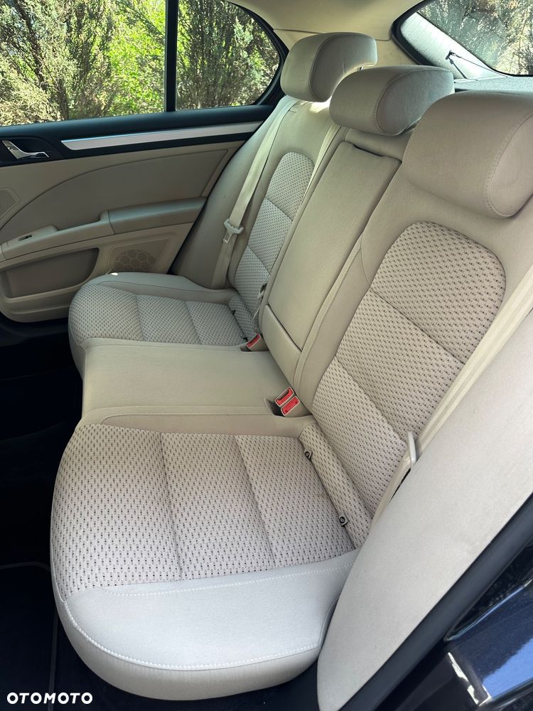 Skoda Superb 1.8 TSI Elegance DSG - 31