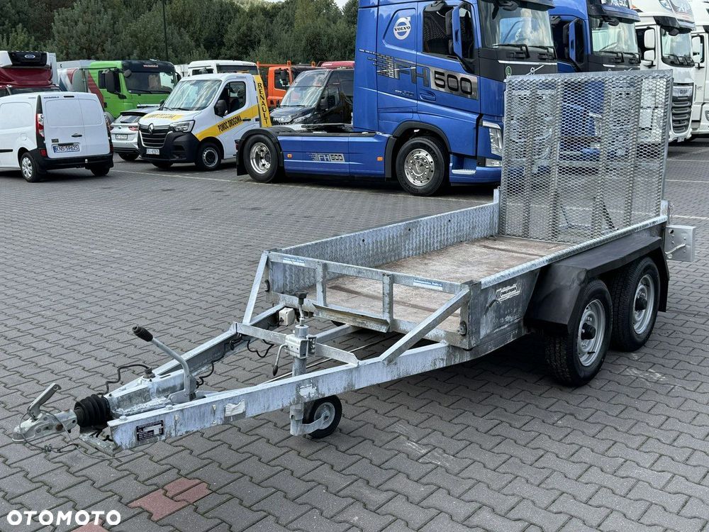 Titan Ciężarowa Pod minikoparkę sprzęt budowlany 2-osiowa Super Stan - 6