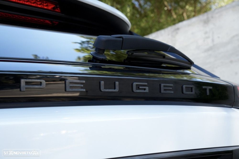 Peugeot 2008 1.2 PureTech Allure Pack EAT8 - 38