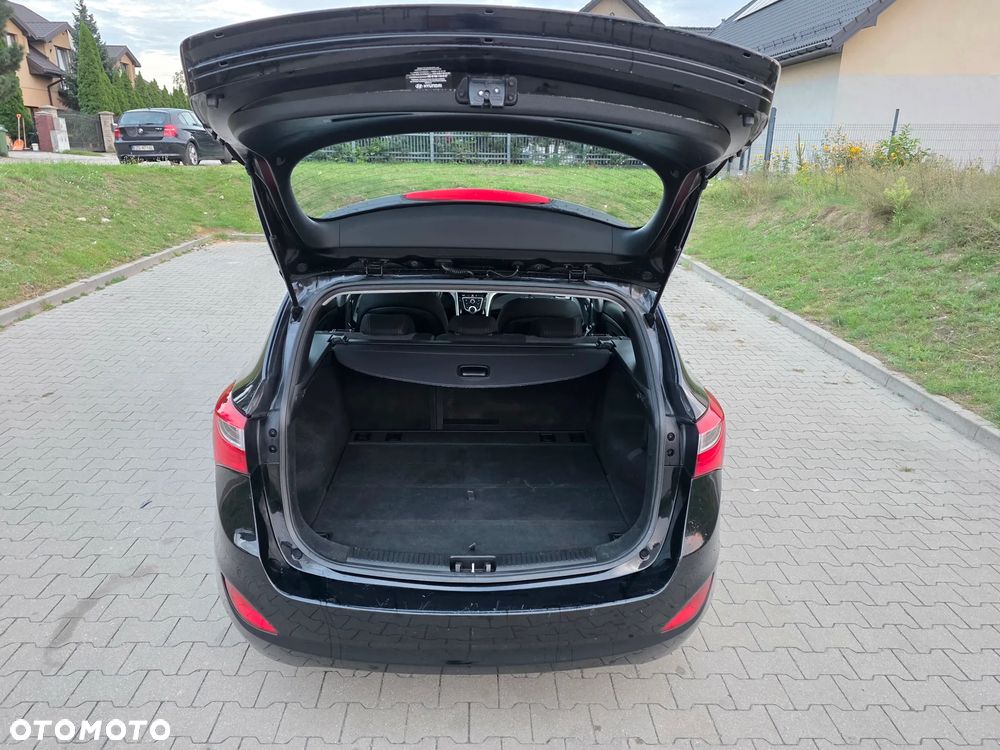 Hyundai i30 - 11