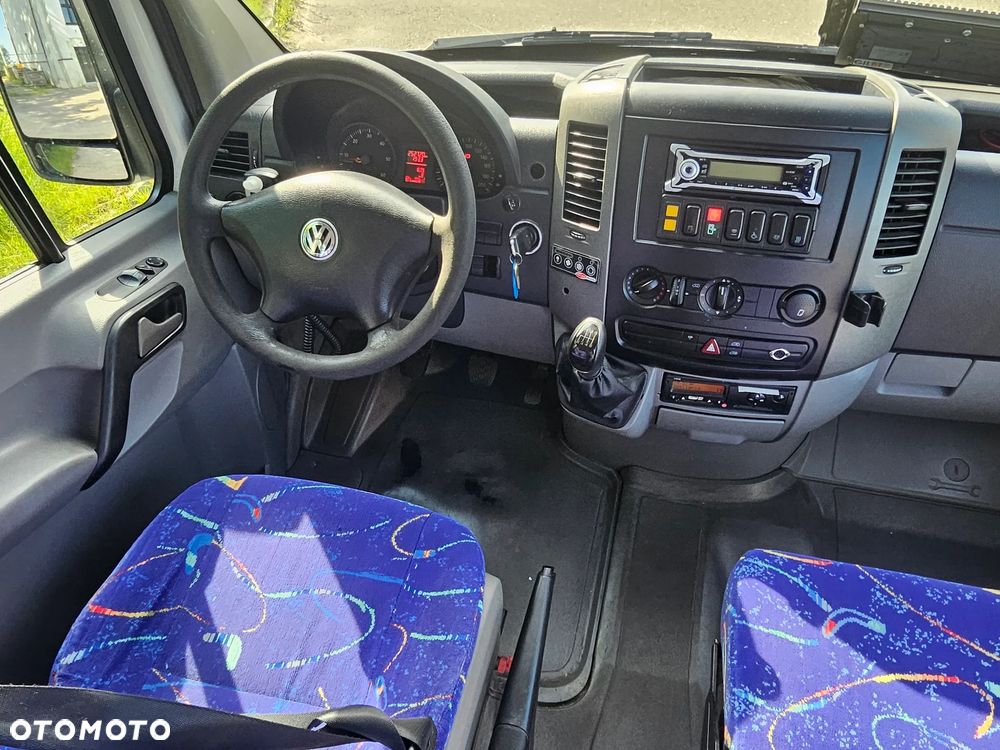 Volkswagen CRAFTER 50 2.5 TDI 20 MIEJSC SIEDZĄCYCH - 19