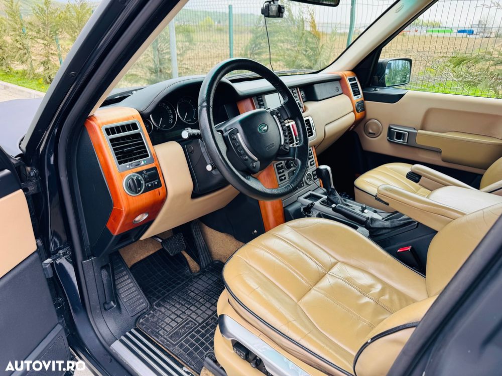 Land Rover Range Rover Vogue - 16