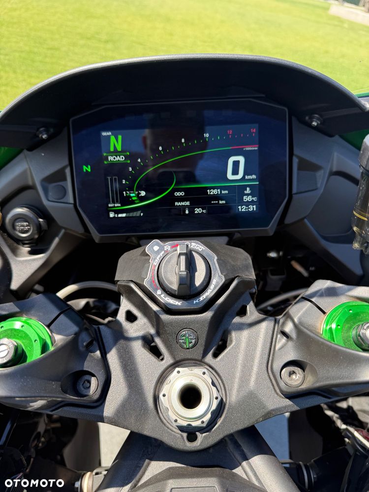 Kawasaki Ninja H2 SX - 22