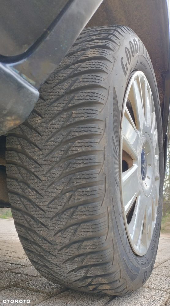 Ford Fusion 1.4 Ambiente - 24